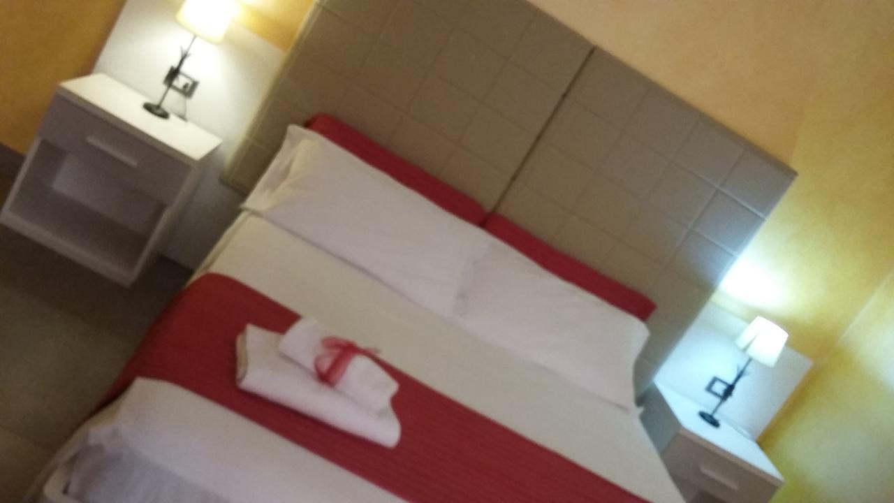 B&B Fiumicino Airport Resort 외부 사진