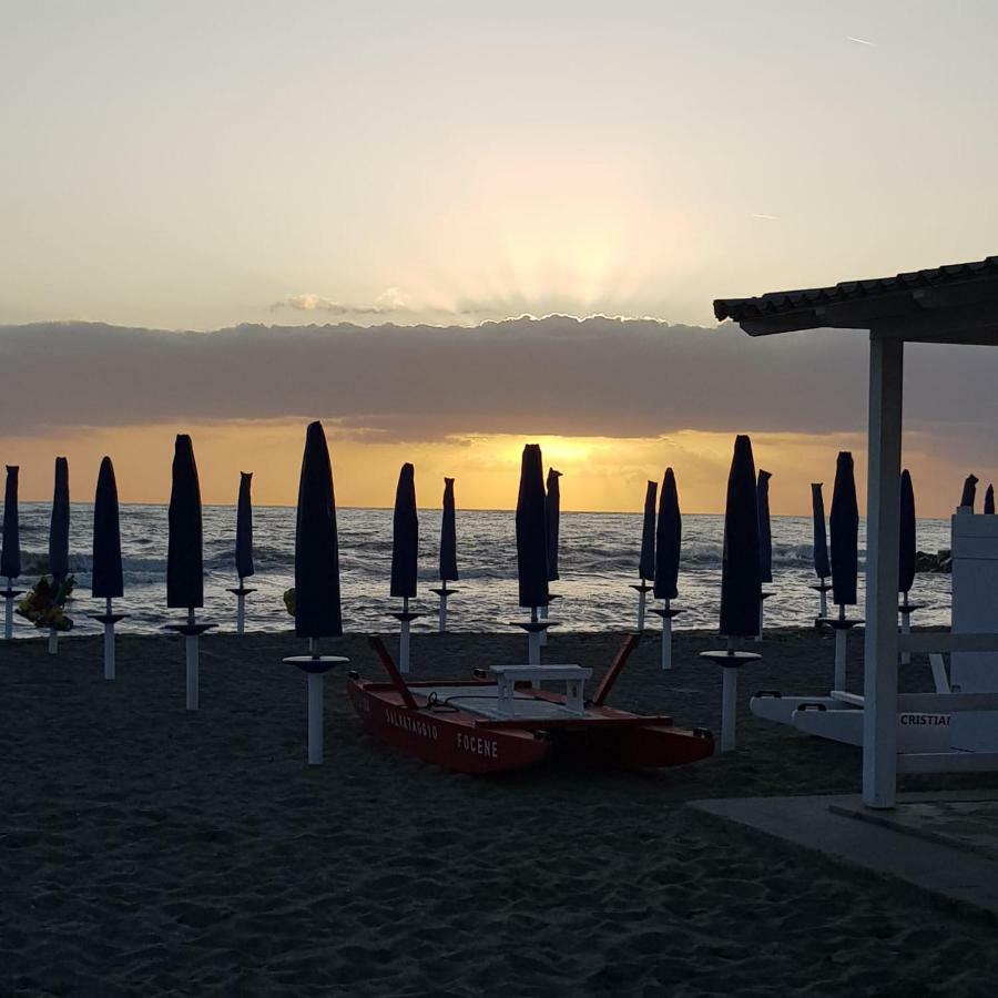 B&B Fiumicino Airport Resort 외부 사진